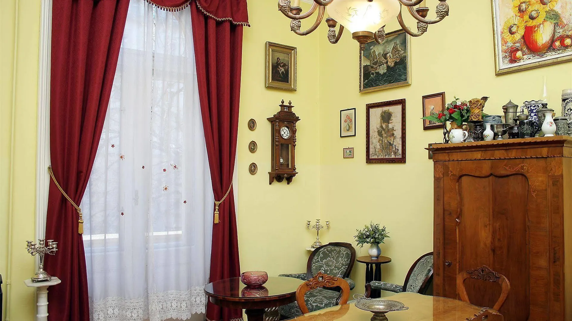 Jozsef Korut Apartment Budapest